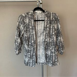 89th & Madison grey white snakeskin blazer suit top small MOM1